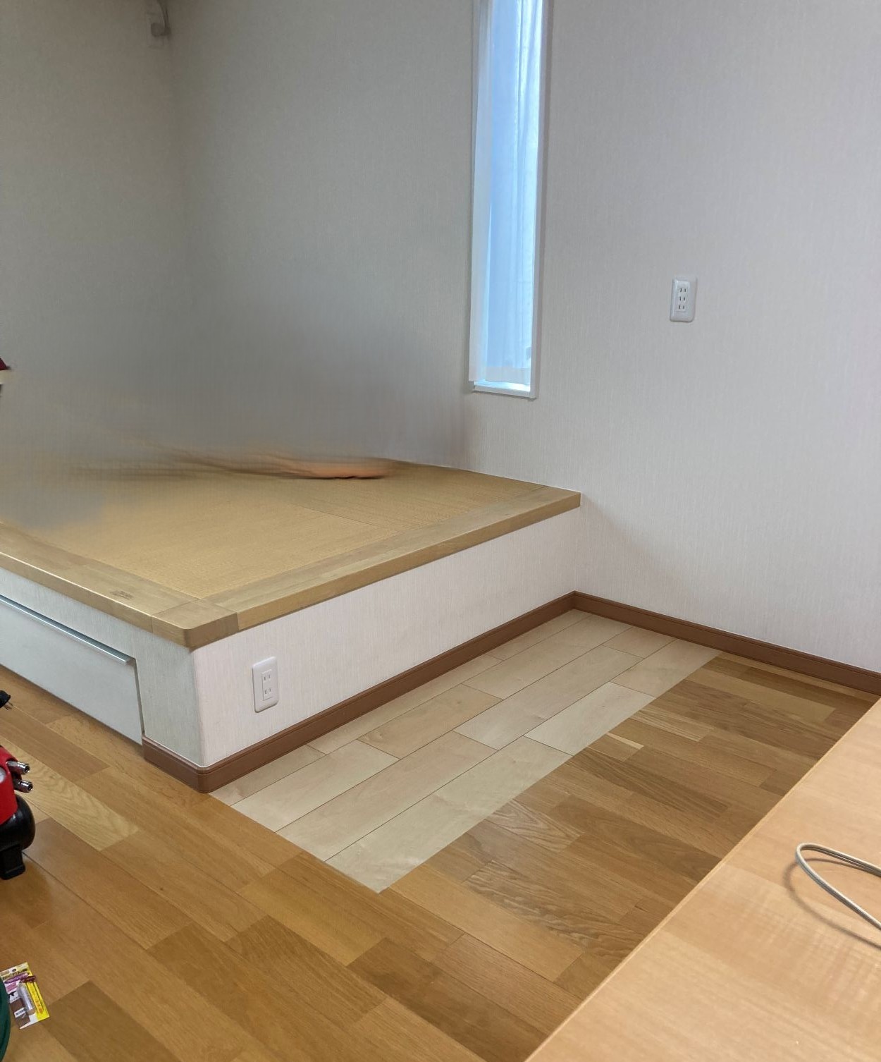 カウンター撤去工事