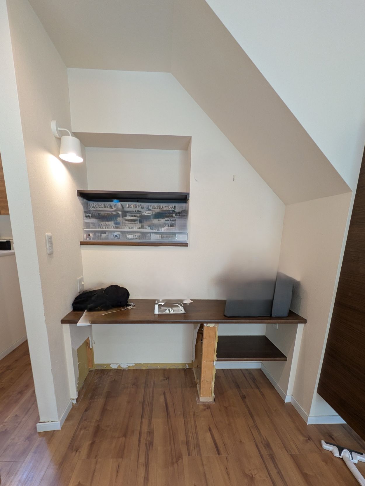 階段下コーナーリフォーム